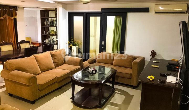 NICE PLACE For Rent: Dewi Sri Villa Legian Kuta Bali 3BR Furnished Easy Access Near Krisna Souvenirs Sunset Road