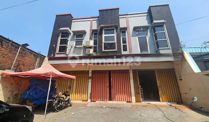 FLASH SALE PRICE SLASH Brigjen Katamso Shop House Waru Sidoarjo 2 Floors Freehold Title Ready to Use Near Raya Waru FLASH SALE PRICE SLASH Brigjen Katamso Shop House Waru Sidoarjo 2 Floors Freehold Title Ready to Use Near Raya Waru
