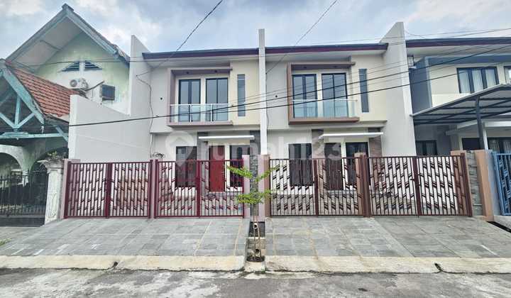 Spek Tinggi Rumah 2 Lantai Minimalis Rungkut Asri Surabaya Timur Baru Gress 3 Unit Jalan Lebar