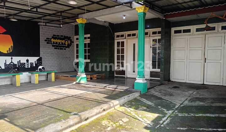 3 Minutes from Malang Toll Exit - Zero Main Road Ready-to-Occupy House Ki Ageng Gribig, Malang City 3 Minutes from Malang Toll Exit - Zero Main Road Ready-to-Occupy House Ki Ageng Gribig, Malang City