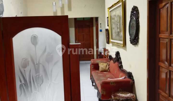 Medokan Rungkut East Surabaya House 10x20 Certificate Full Ownership Priced for Land Only Free 1.5-Story Building Flash Sale 2