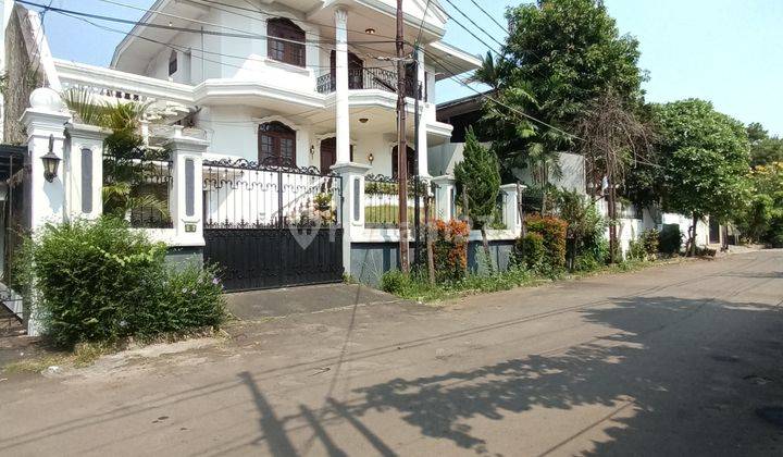 Rumah Mewah 2 Lantai Area Simprug Permata Hijau Shm Bagus 1