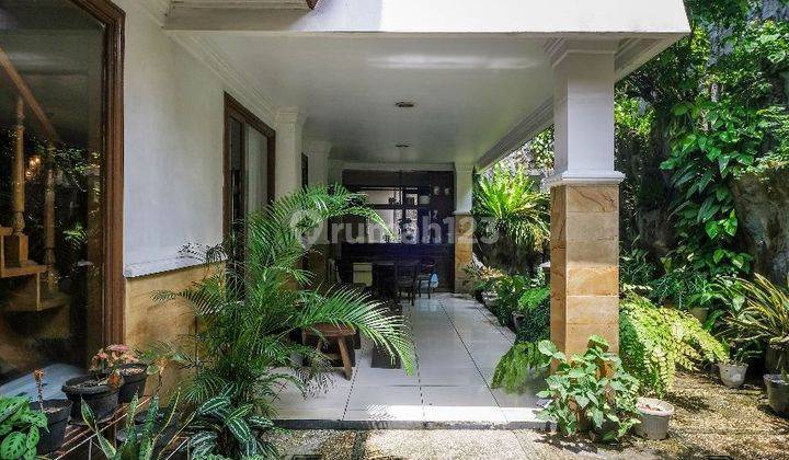 Rumah 3 Lantai Bagus SHM di Villa Cinere Mas, Tangerang Selatan 2