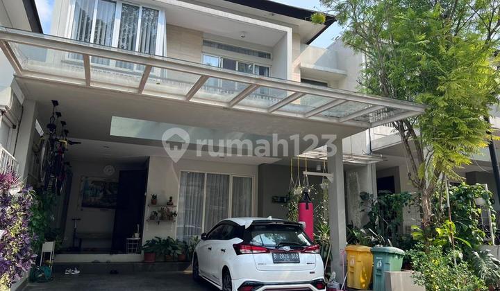 Rumah 2 Lantai Bagus Semi Furnished di Serenia Hills, Jakarta Selatan 2