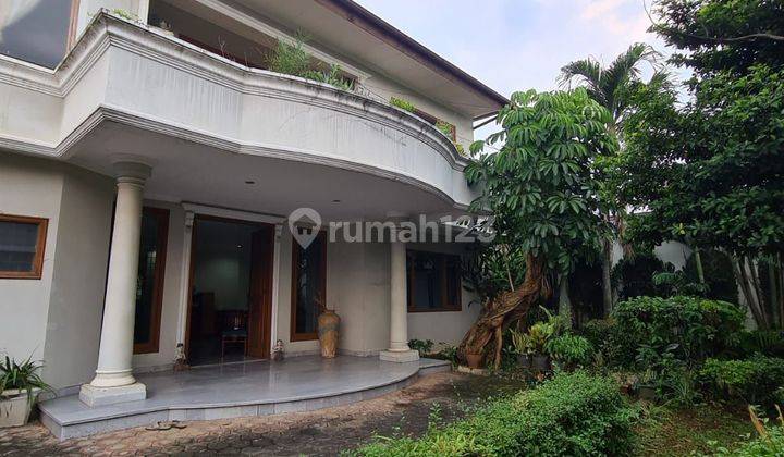 Rumah di Cilandak 2 Lantai SHM Butuh Renovasi Non Cluster 1