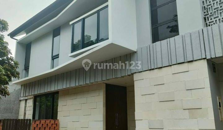 Rumah Modern di Ligamas Pancoran Jakarta Selatan SHM Bagus 1