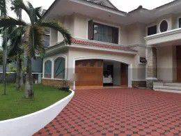 Rumah Cantik di Villa Cinere Mas Ciputat Timur Tangerang Selatan 2 Lantai SHM Bagus 1