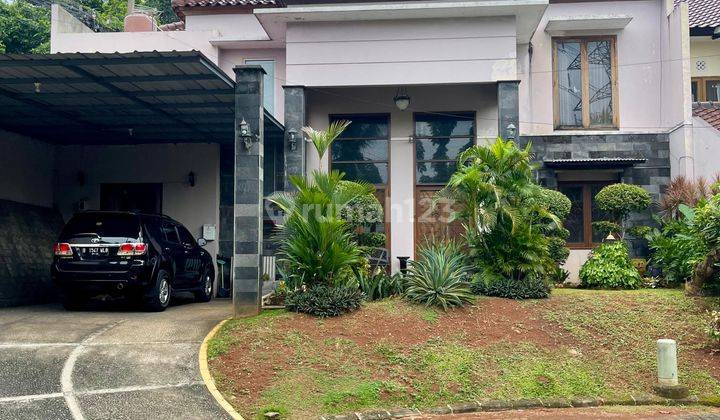 Rumah Cantik Di Bali View Cirendeu Ciputat Timur Tangerang Selatan 2 Lantai Shm Bagus 1