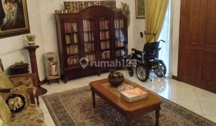 Rumah Lama di Adhyaksa Lebak Bulus Jakarta Selatan SHM Jarang Ada 2