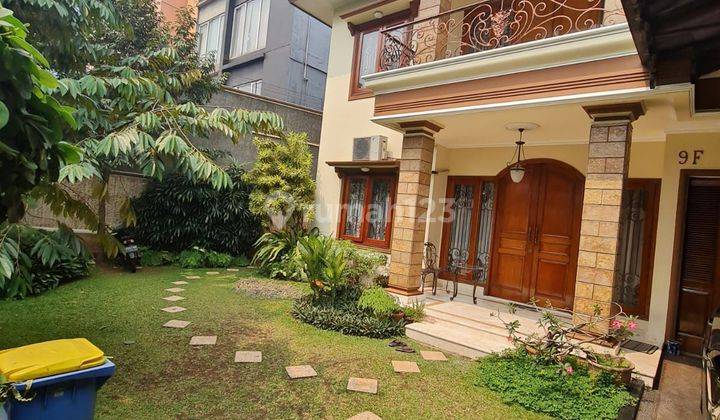 Rumah Cantik di Bintaro Pesanggrahan Jakarta Selatan 2 Lantai Bagus SHM 1