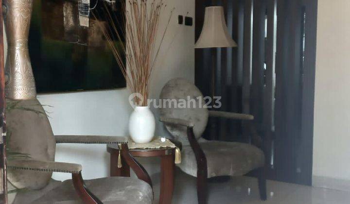 Rumah Cantik di Villa Cinere Mas 2 Lantai SHM Bagus 2