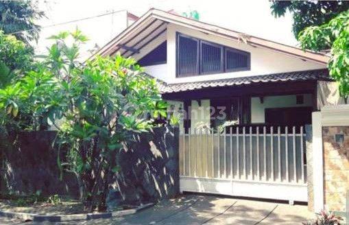 Rumah Vintage Terawat Siap Huni Dalam Komplek Pejaten Barat 1