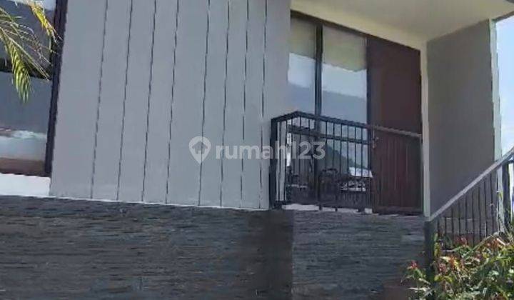 Rumah Cantik Modern di Spring Residence Sentul City Bogor HGB Bagus 2