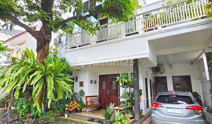 Rumah Cantik Modern di di Pesanggrahan Jakarta Selatan 2 Lantai SHM Bagus 1