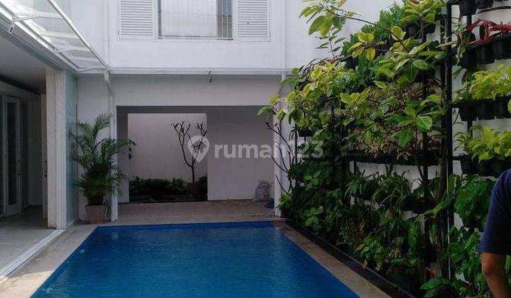 Rumah Cantik Modern di Villa Cinere Mas 2 Lantai S.Pool SHM Bagus 1