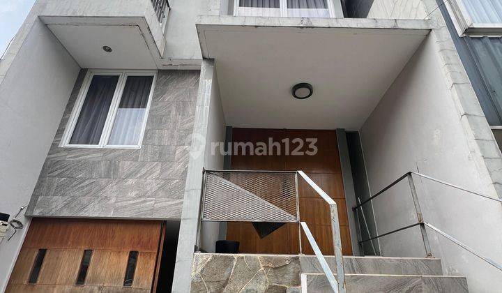 Rumah Cantik Modern Siap Huni 2 Lantai Pondok Indah Bagus Shm  1