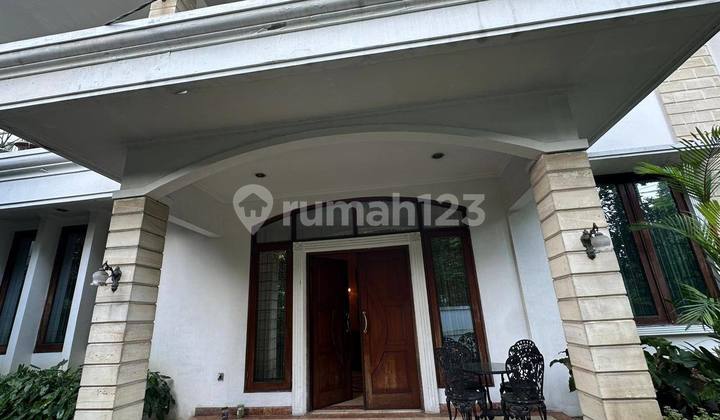 Dijual 2 Rumah Hook Luas 1009m² Di Kebayoran Kramat Pela
