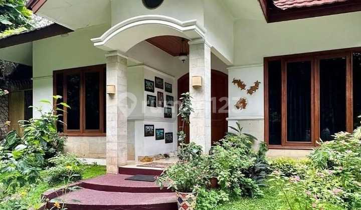 Turun Harga! Rumah Asri Jeruk Purut Cilandak Lt 752 M²