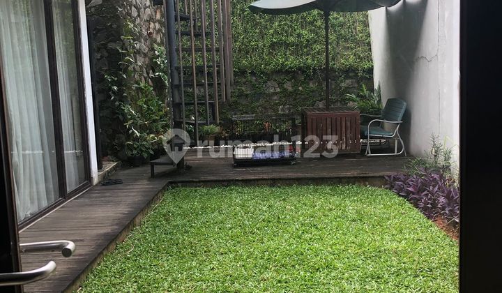 Rumah Mewah Siap Huni Di Green Andara – Lokasi Strategis 2
