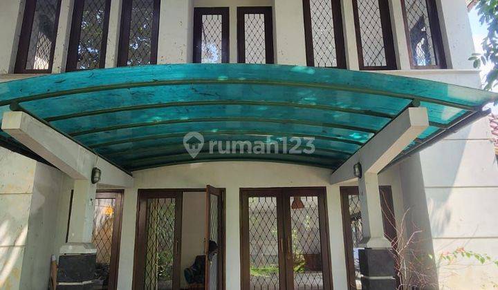 Rumah 2 Lantai Di Kemang Jakarta Selatan SHM Harga Bagus  1