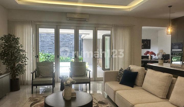 Rumah Mewah Serenia Hills Modern Elegan Di Jakarta Selatan 2