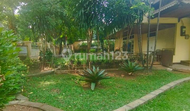 Rumah Lama Hoek Pakubuwono Kebayoran Baru Shm 962 M² 2