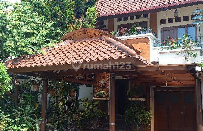 Rumah Cantik 2 Lantai Di Bali View Tangerang Selatan Shm Bagus Jarang Ada 1