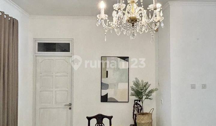 House in Cinere Depok Complex 3+2Kt SHM 2.7M 2