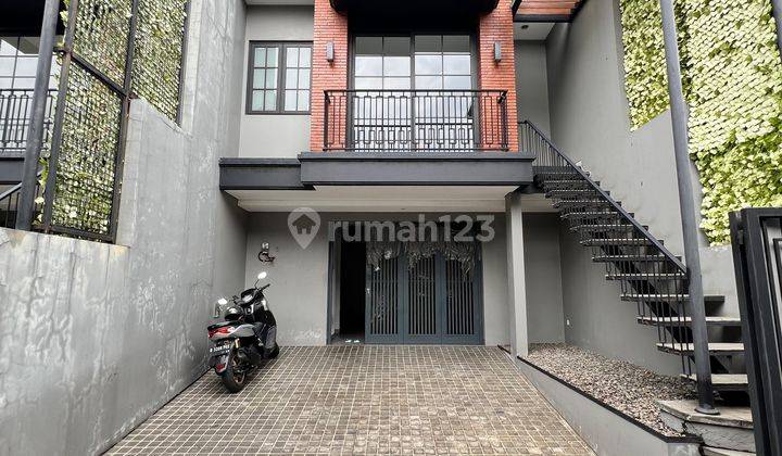 Rumah 3 Lantai Modern Dekat Mrt Cipete Raya, Harga 4.25 M 1