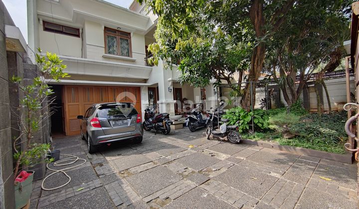 Rumah Mewah 2 Lantai Kebon Jeruk Lt 633 SHM Jakarta Barat Rumah Mewah 2 Lantai Kebon Jeruk Lt 633 SHM Jakarta Barat