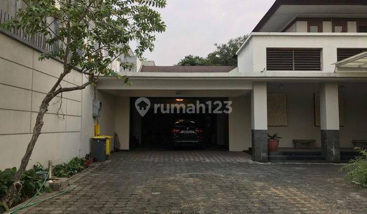 Rumah Cantik Lux Halaman Luas Di Cilandak 2 Lantai Shm Bagus 2