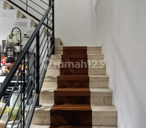 Rumah Termurah Belakang Citos Cilandak SHM 3,6 M 2