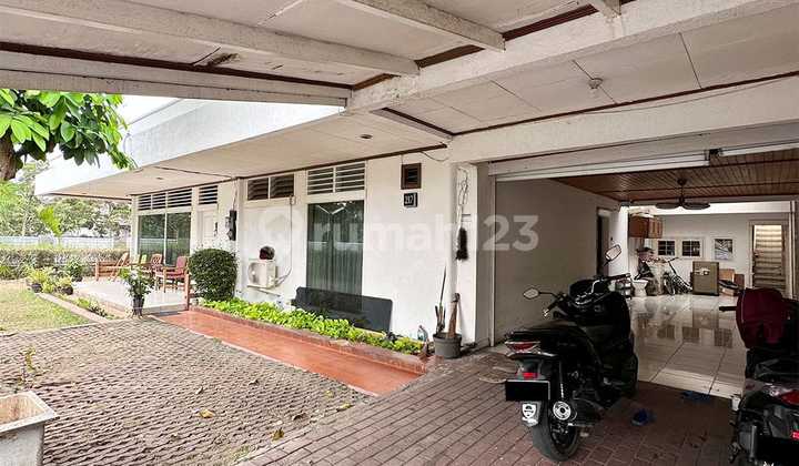 Well-Maintained Old Hook House In Cinere Estate 500m² Land Ready to Occupy 2