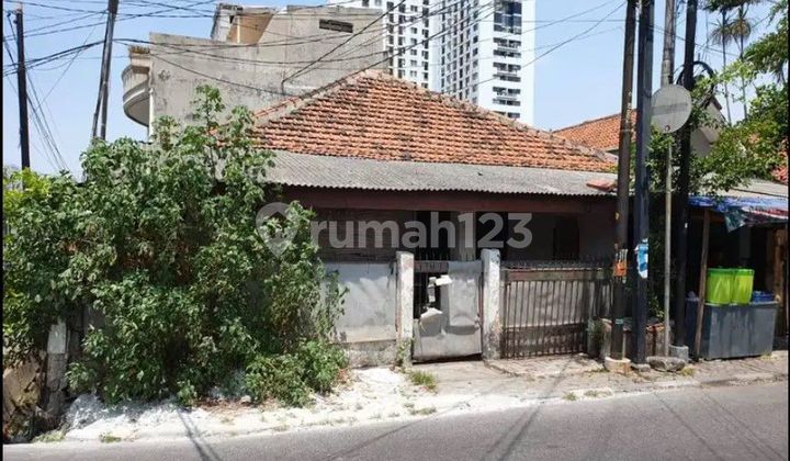 Rumah Hitung Tanah Hook Tebet Dalam Akses Lebar