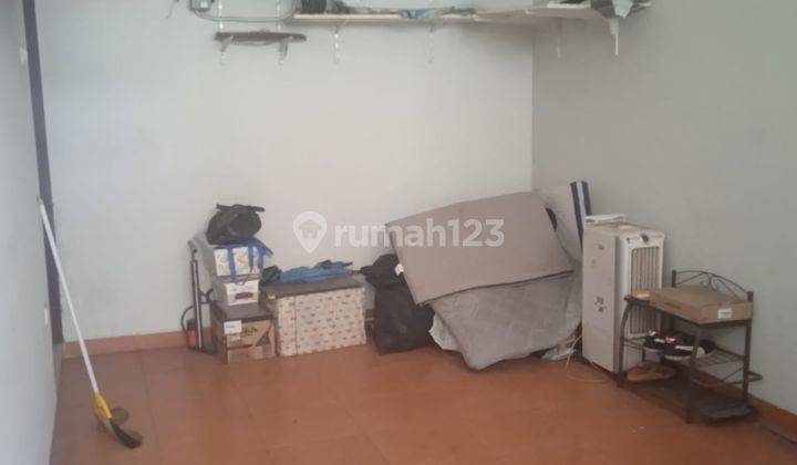Rumah Cantik Semi Furnish di Batununggal Mulia