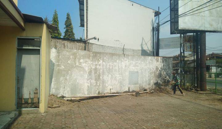 Ruko + Gudang Strategis Cocok Untuk Toko, Outlet di Kopo Sayati 2