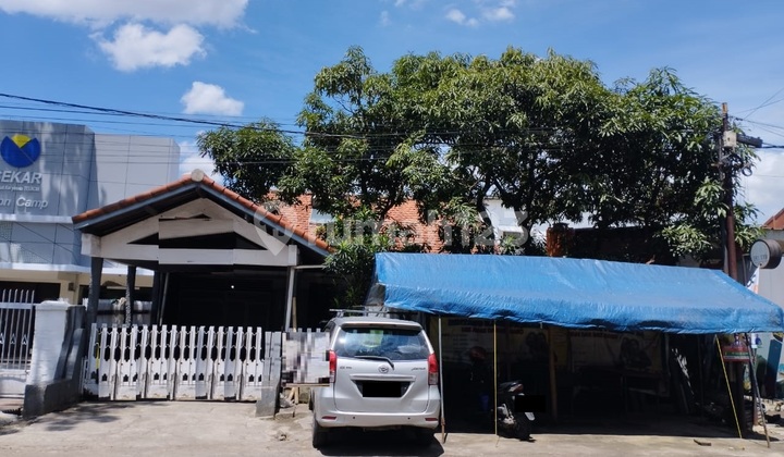 The House is Located in the Center of Bandung City, in Palasari.