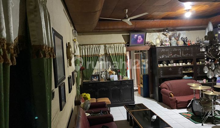 Rumah Berada Di Tengah Kota Bandung di Palasari 2