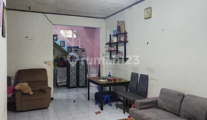 Rumah Strategis, Jalan Depan 2 Mobil di Taman Kopo Indah 1 Rumah Strategis, Jalan Depan 2 Mobil di Taman Kopo Indah 1