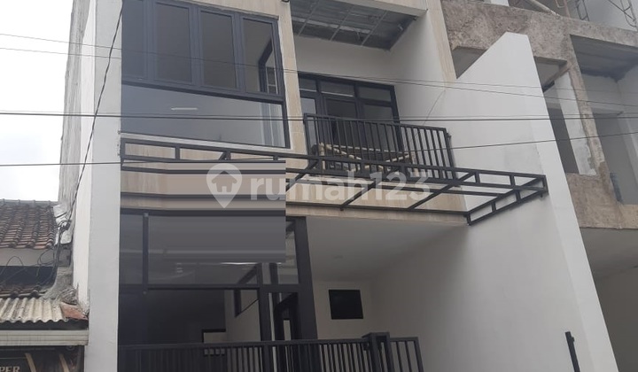 Rumah Primary, Full Granit di Kopo Permai Rumah Primary, Full Granit di Kopo Permai