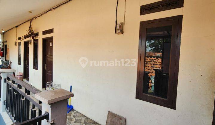 Kost Kamar Mandi didalam, Ada Parkiran Motor di Pameuntasan 2