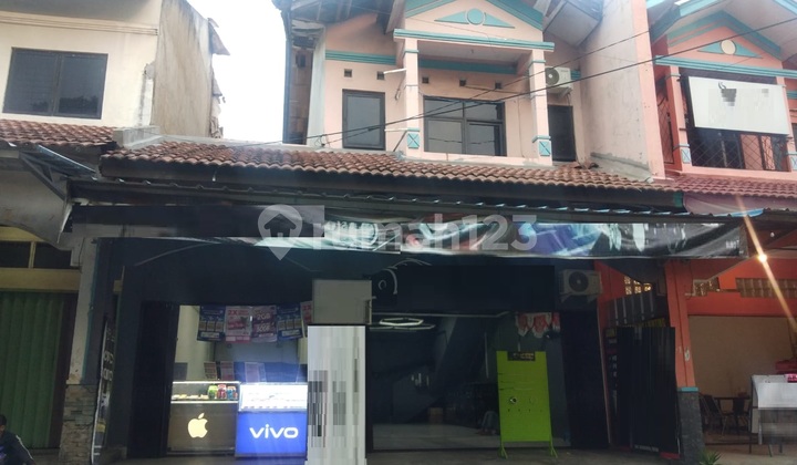 Ruko Sangat Strategis Lokasi Prime untuk Toko Bangunan di Taman Kopo Indah 2 bisa Disewakan Ruko Sangat Strategis Lokasi Prime untuk Toko Bangunan di Taman Kopo Indah 2 bisa Disewakan