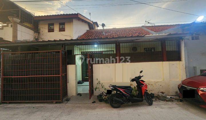 Rumah Full Furnished, Akses Jalan 2 Mobil di Taman Kopo Indah 1 1