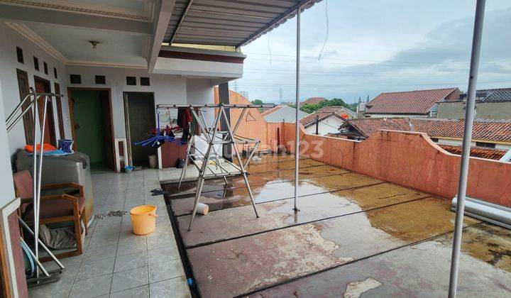 Rumah Sangat Kokoh, Lantai 3 Full Dak di Kopo Permai 2