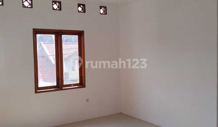 Rumah Jauh Lebih Murah dari Developer, Rumah Baru di Pinus Regency, Soekarno Hatta 2