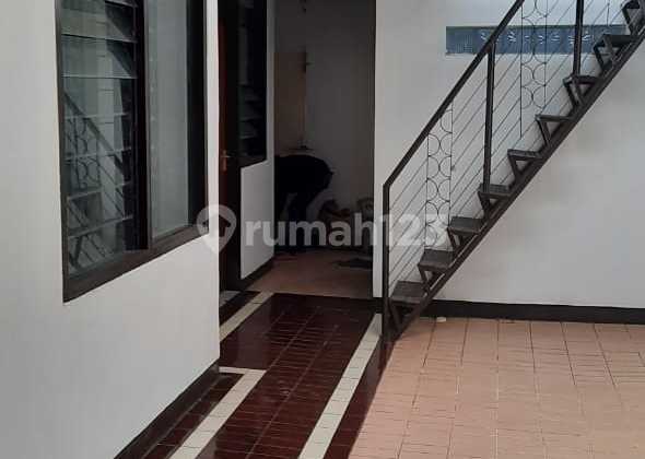 Rumah untuk Dihuni bisa Juga Dipakai Kantor di Leuwi Sari bisa Disewakan