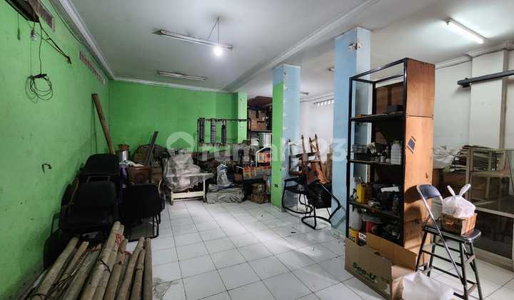 Shop House Suitable for Business Location in Kopo