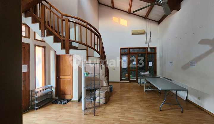 Rumah Cocok Untuk Gudang / Konveksi di Manglid 2