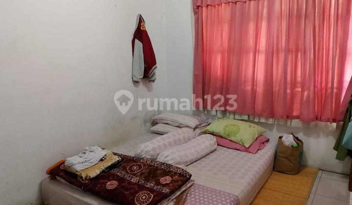 House with Safe and Comfortable Environment in Margahayu Kencana 2