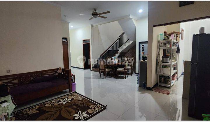 Investasi Rumah Mewah di Sadang, Lingkungan Aman! 2